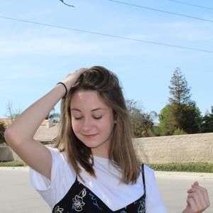 Meet your Posher, Brooke